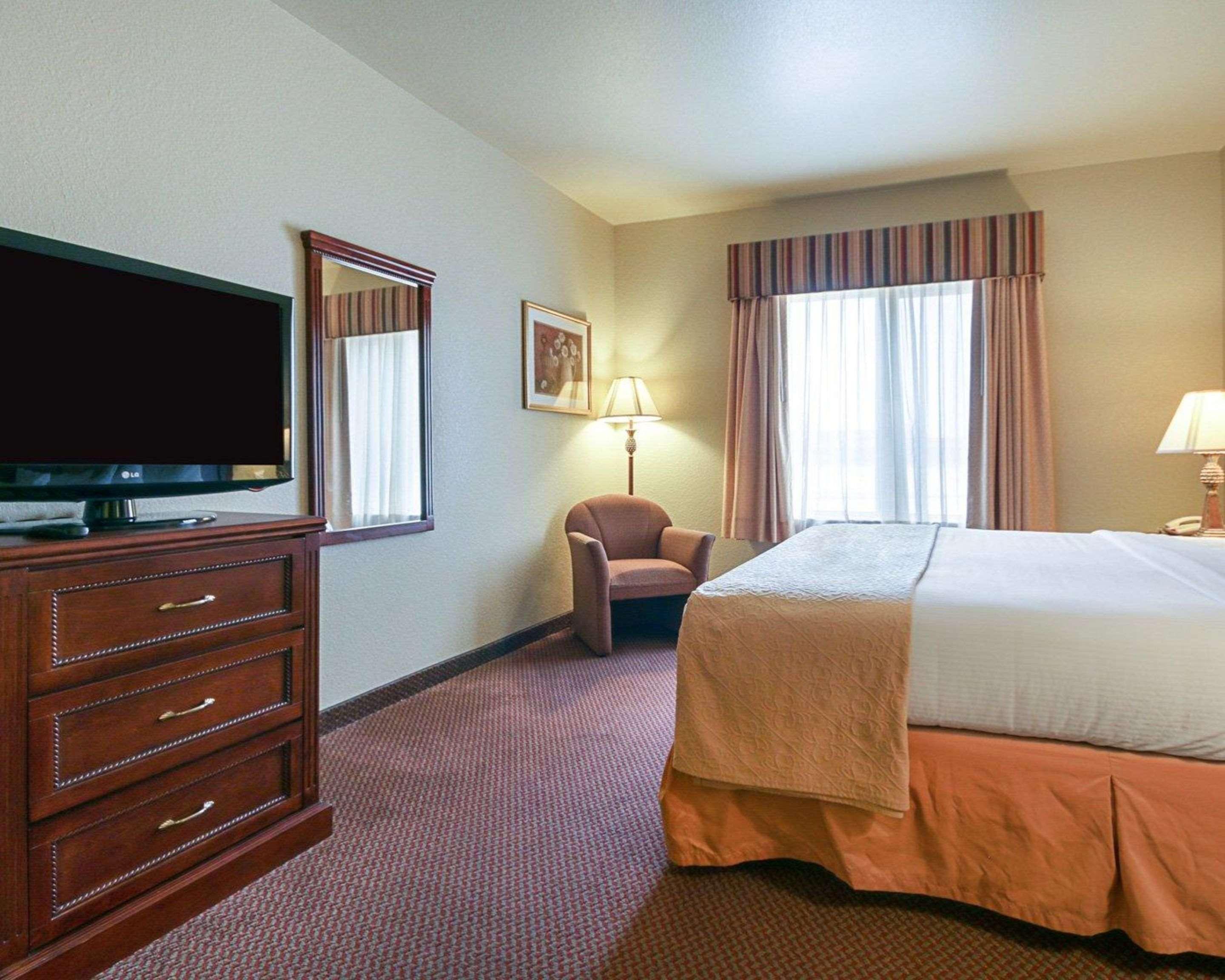 Comfort Inn & Suites Lubbock Exterior photo