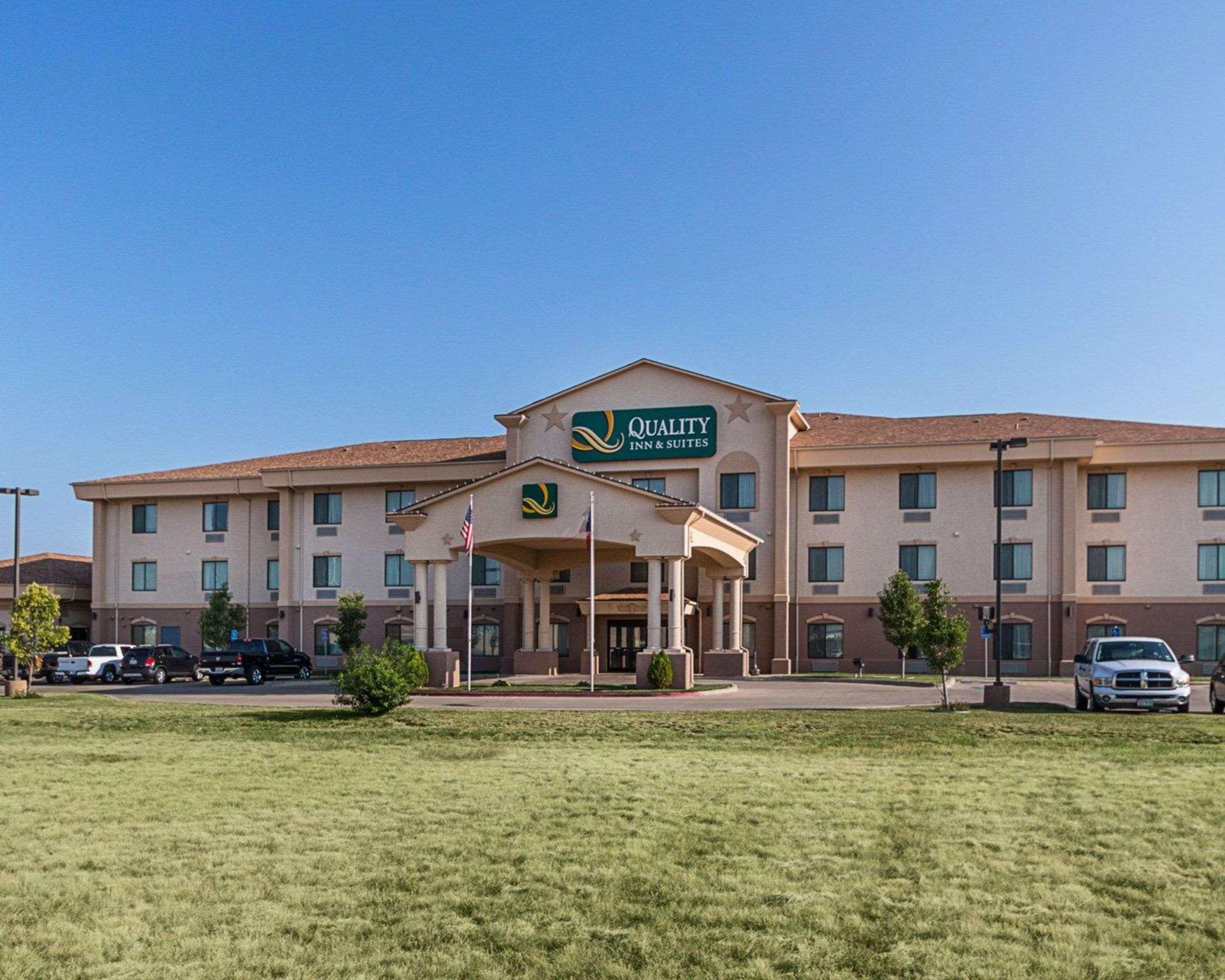 Comfort Inn & Suites Lubbock Exterior photo